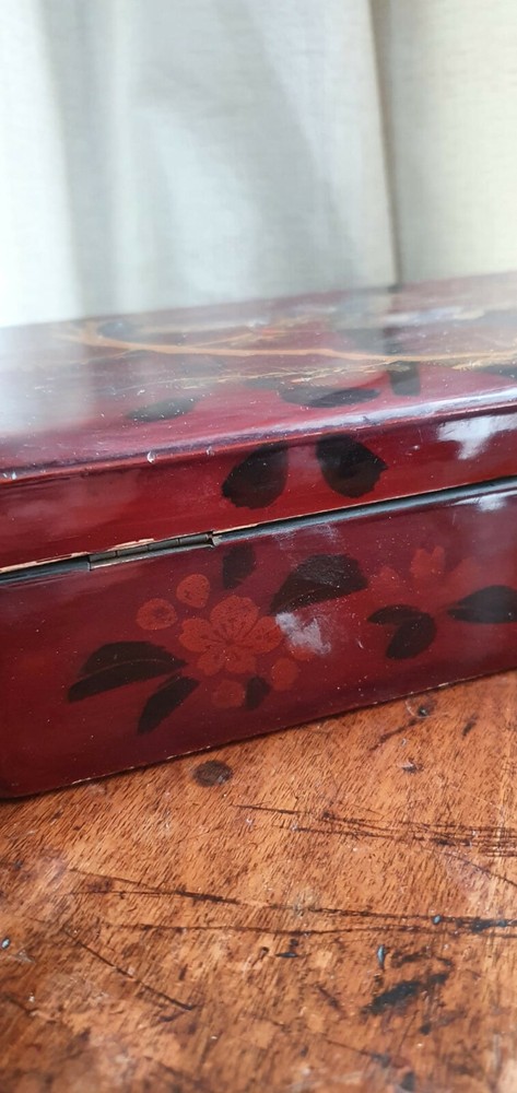 Japanese red lacquer box