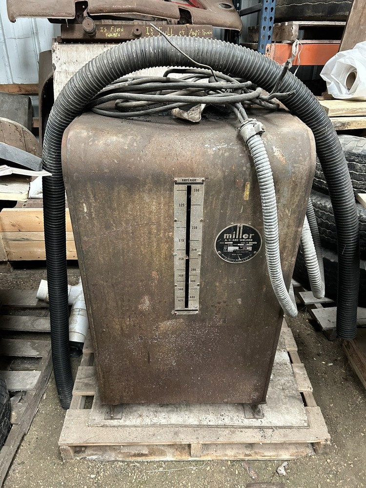 Miller 500 Amp Welder model 105