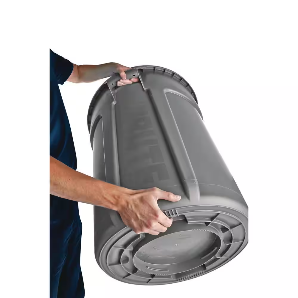 Brute 10 Gal. Gray Plastic round Trash Can