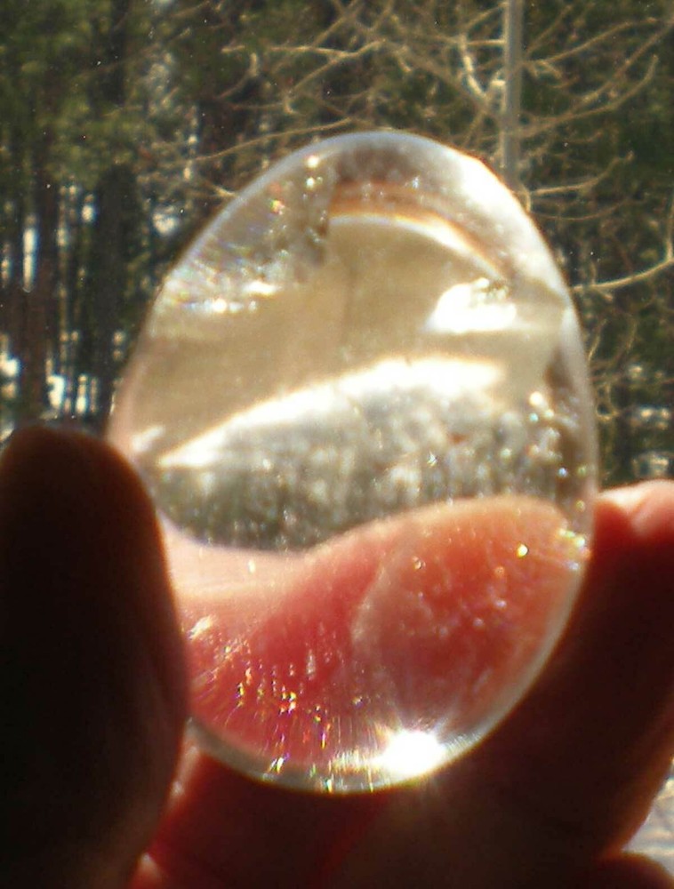 Clear Quartz Egg Carving Brazil sc1074