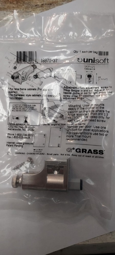 Grass 18971-37 Unisoft Soft-close Adapter, Polybag