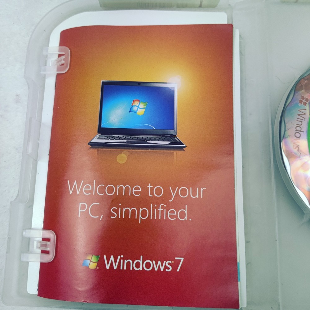 UPDATE ONLY! Microsoft Windows 7 Home Premium 32 & 64 bit Software w/ Key