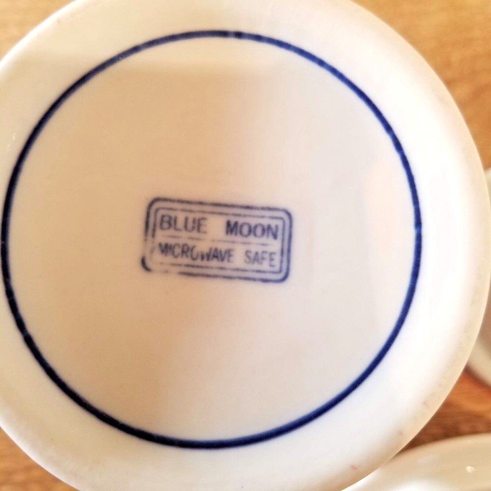 Blue Moon Panda Bear Lidded Tea Infuser Mug Cup Lid Ceramic Teacup Pot Maker