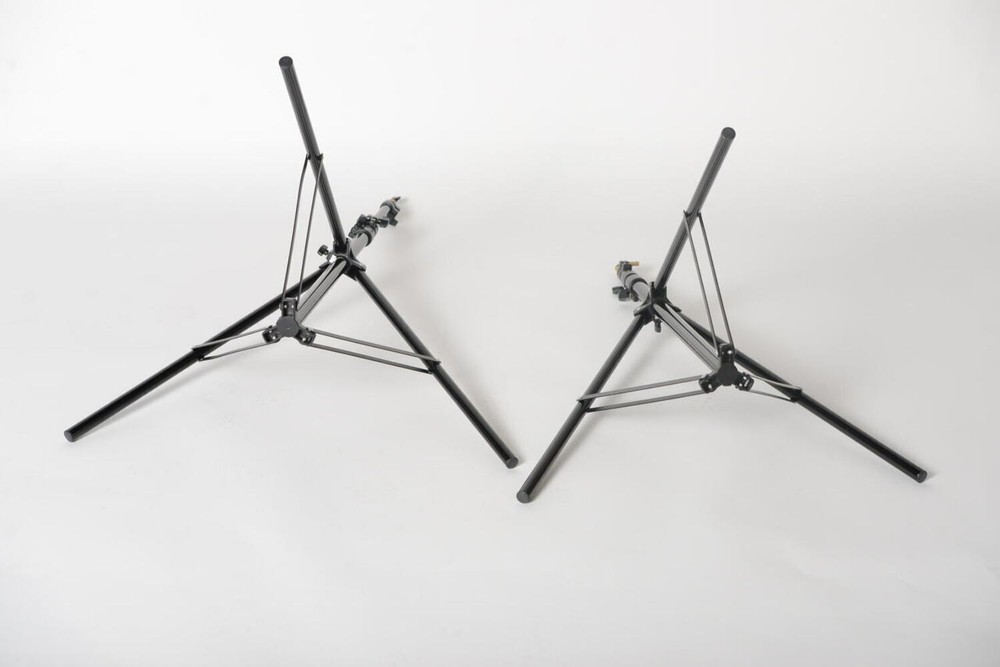 AS IS- WESTCOTT 9014 BACKGROUND SUPPORT SYSTEM (BLACK)