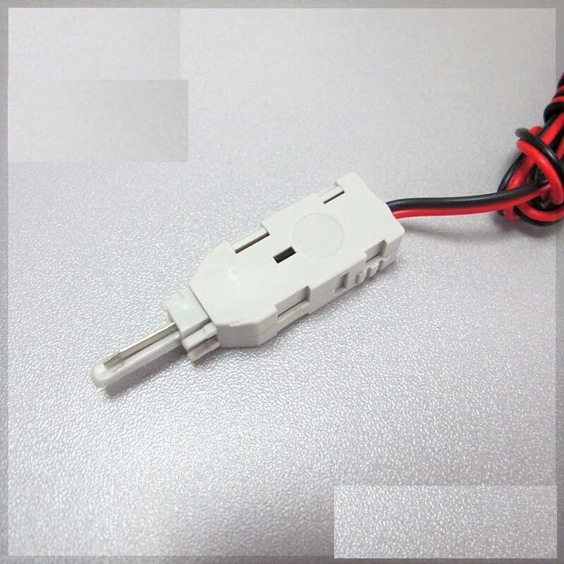 110 test head to alligator clip