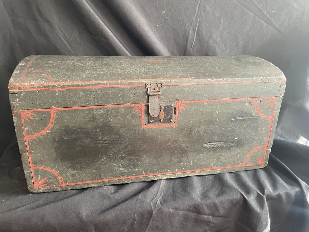 Dovetailed /Document Box/chest/ Painted  /MAINE