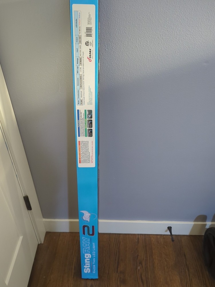 48" STINGRAY 2 SILVER AQUARIUM LED - FINNEX