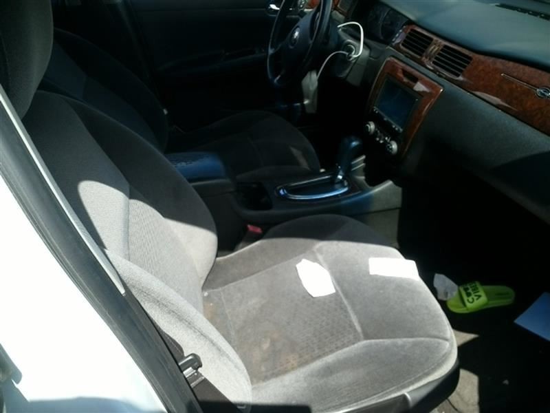 IMPALA 2011 Fuse Box Cabin 1044028031