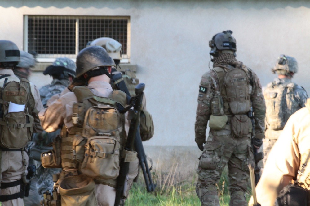 The Resource Center MAP Pack Coyote USMC FSBE 2007/2010 Collector / Training