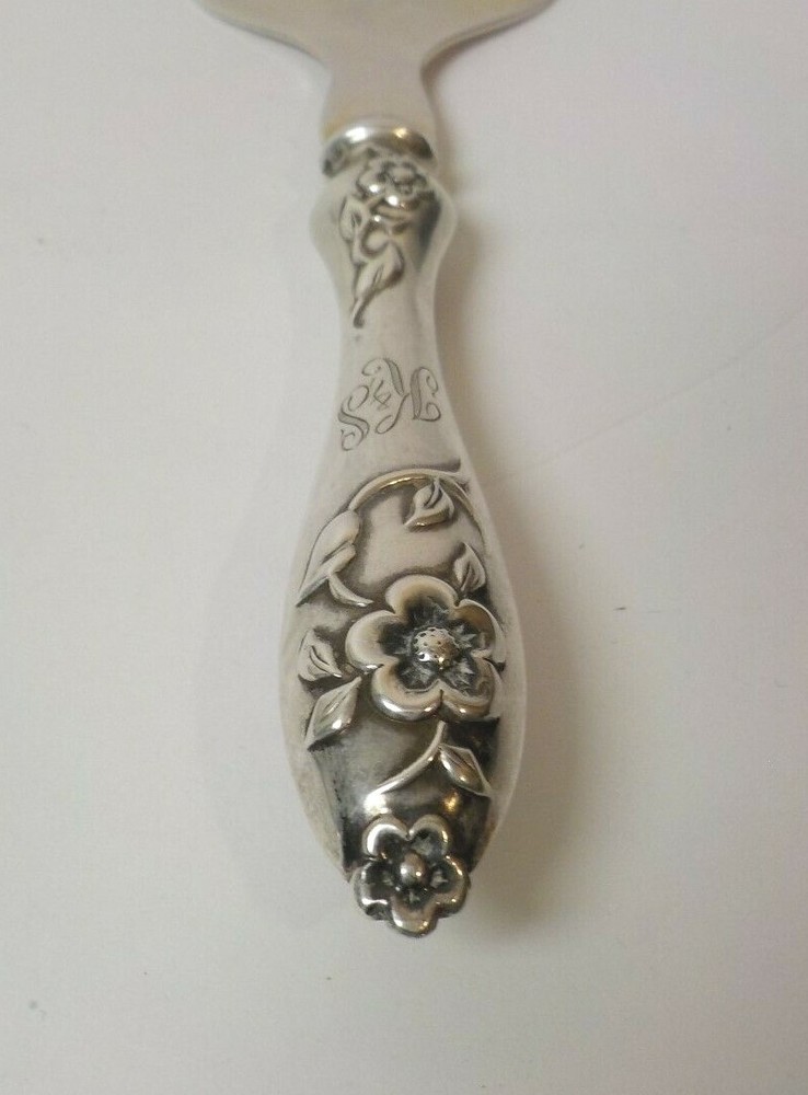 Finland 813 Silver 6.75" Serving Fork, 30 grams, Monogram "K S"