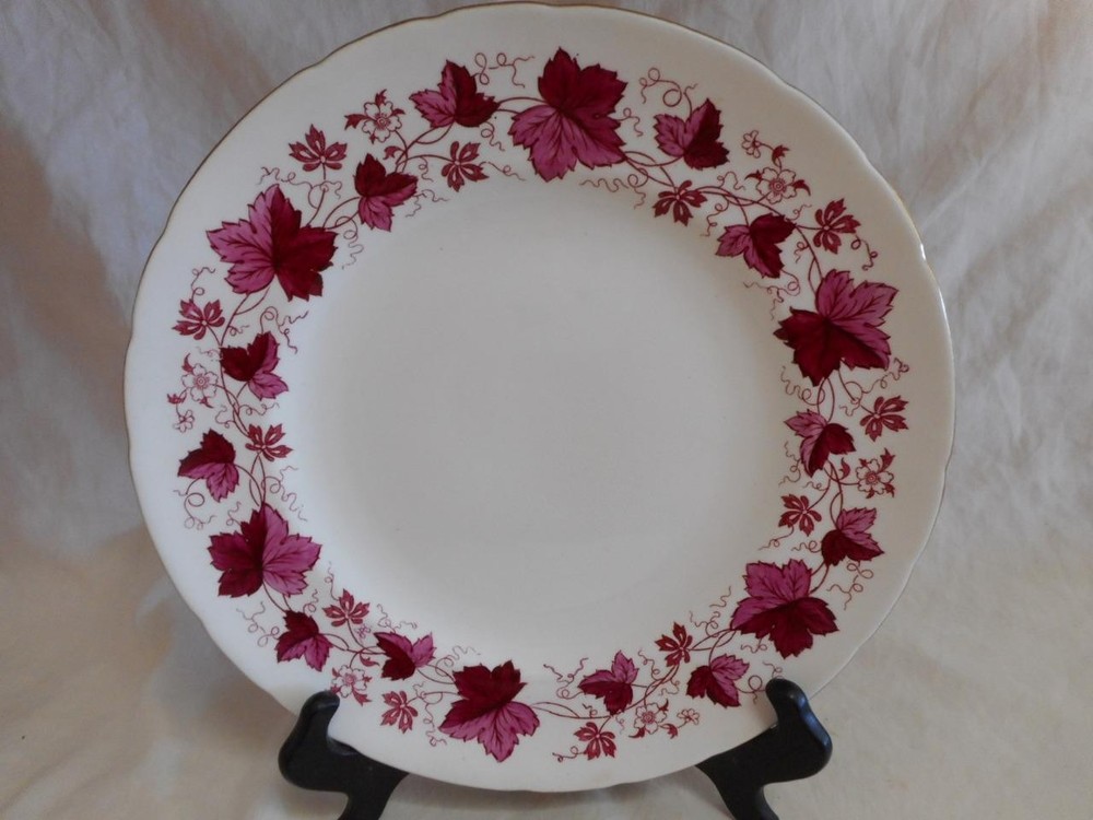 Royal Crown Derby MAROON MAPLE LEAF 4 Pc Place Setting Dinner Lunch Salad Bread