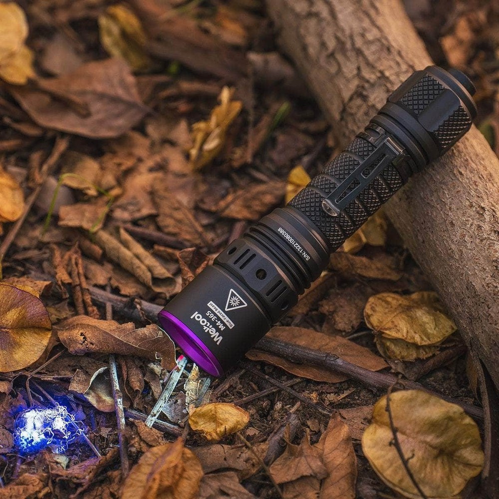 Weltool M4-365 UV flashlight