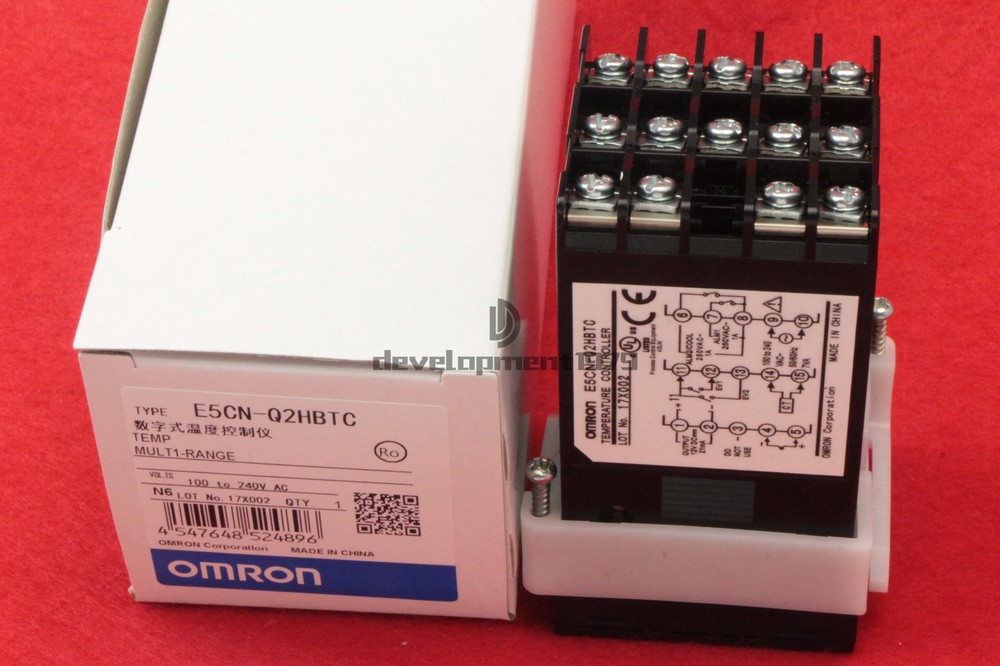 1PC OMRON Controller E5CN-Q2HBTC 100-240V NEW