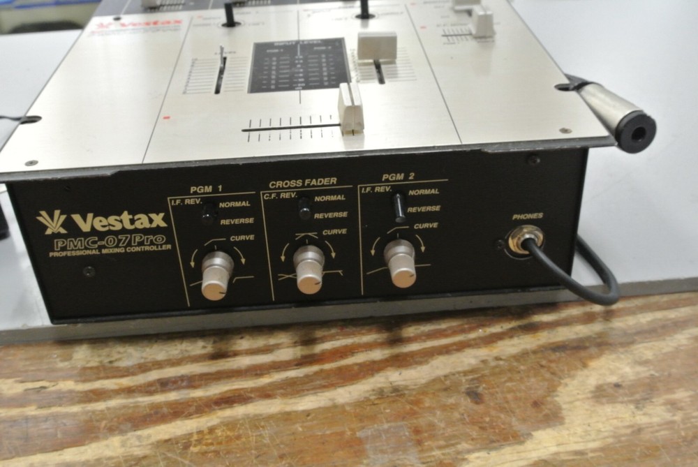 Vestax PMC-07PRO DJ Mixer