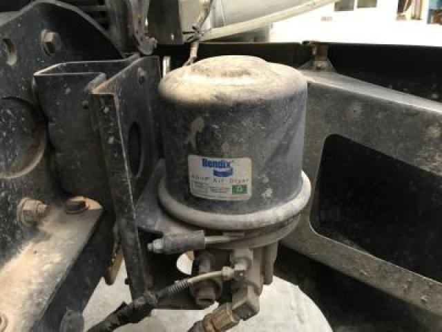 Bendix AD-IP Air Dryer - Used