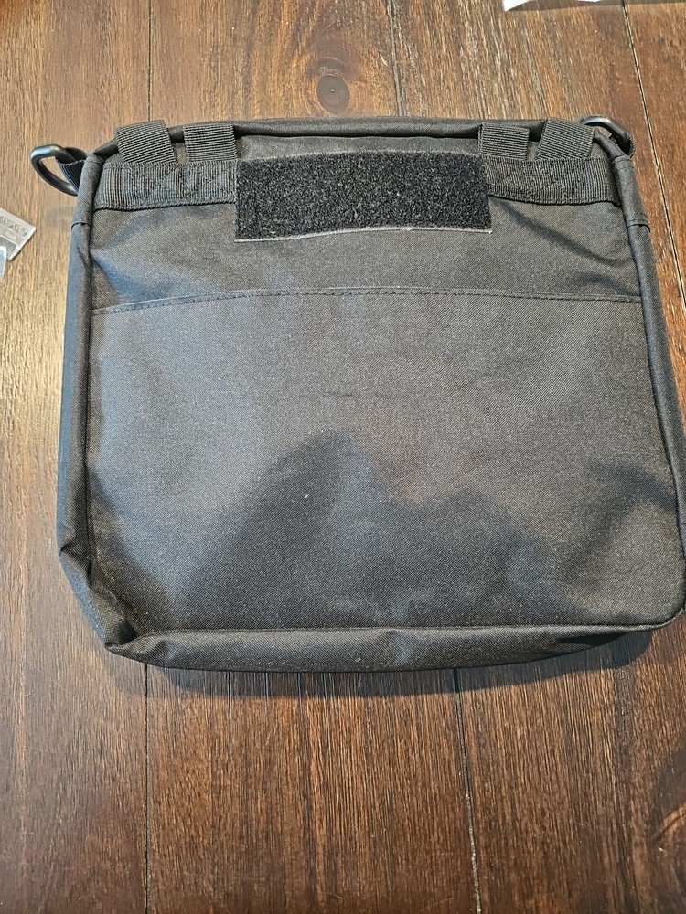 chameleon ostomy travel bag