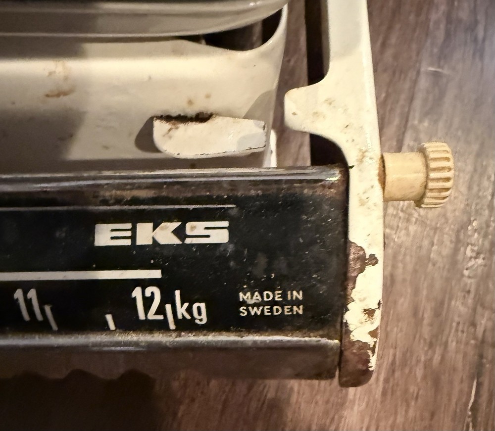 Vintage EKS Swedish Mechanical Sliding Retro Kitchen Scale