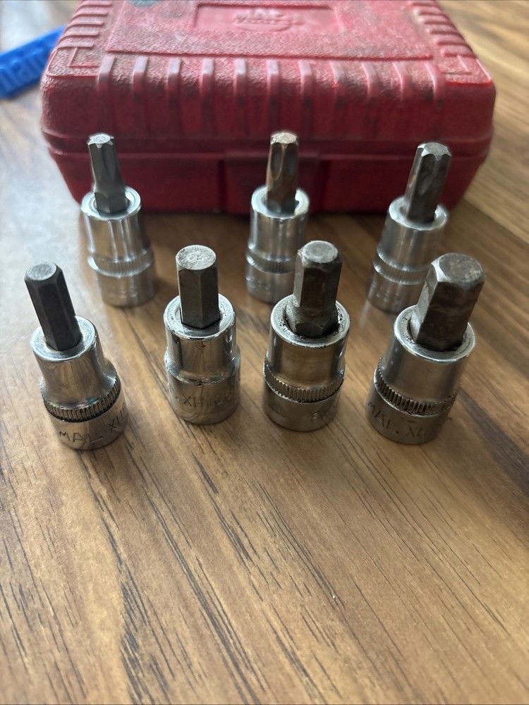 MAC Tools BCS700 Brake Caliper Set 3/8 Drive