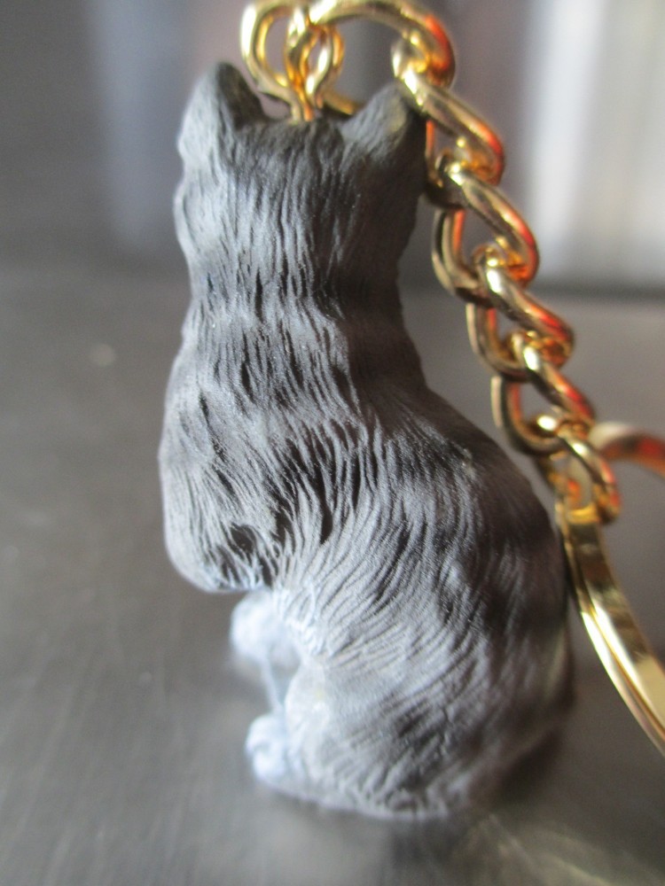 SILVER TABBY CAT ~ KEY CHAIN
