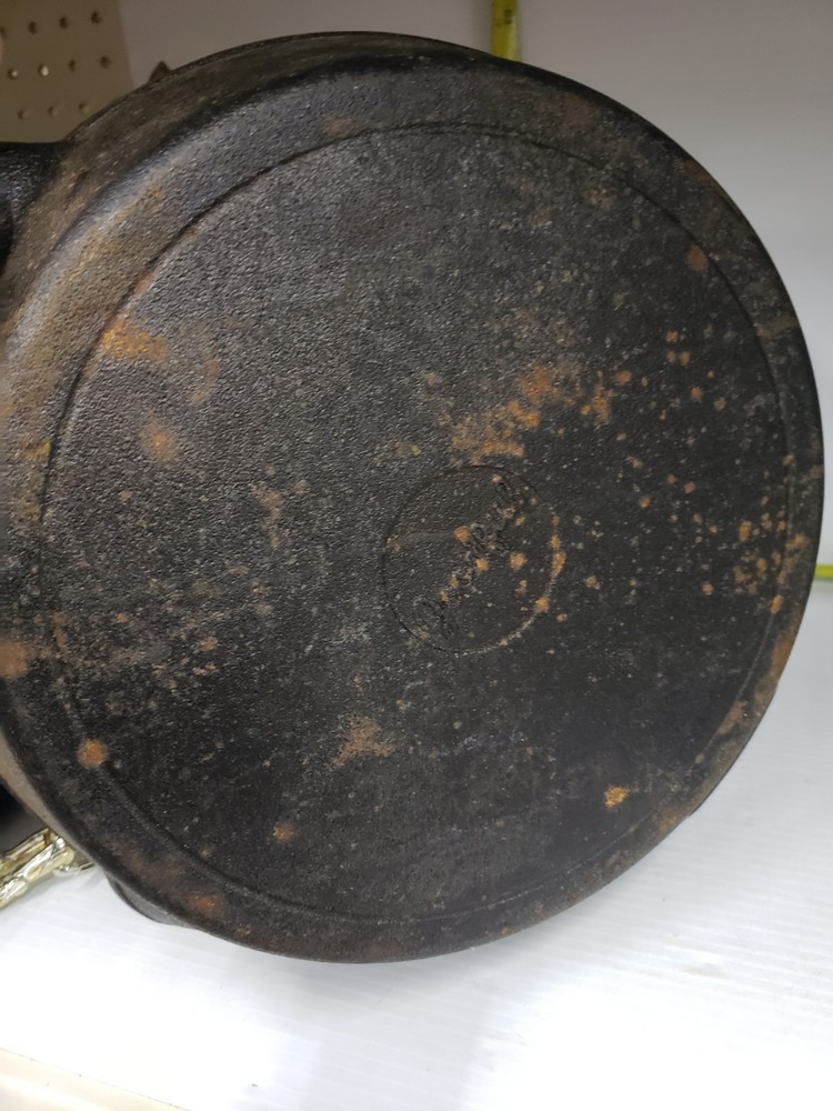 goodful cast iron skillet