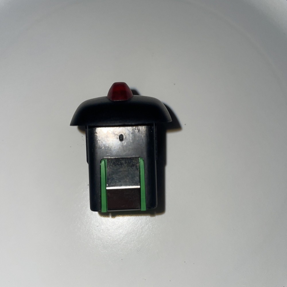 2004 Volvo S60 Security Alarm LED Light Sensor OEM 8624286