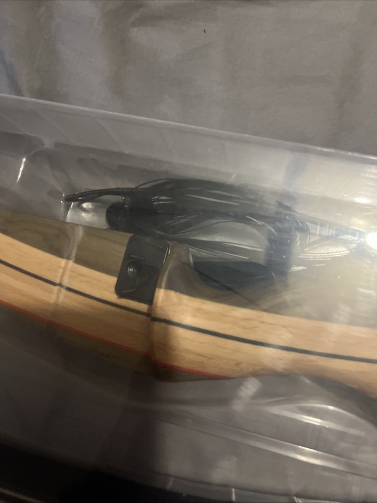 Fleetwood Monarch 62" 29# Recurve Bow Includes String