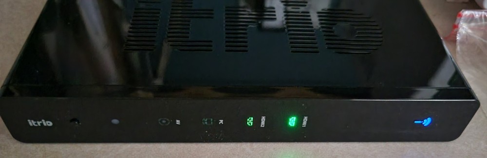 iTrio Full HD Wireless Multimedia Connector iTrio-100W Transmitter fully tested