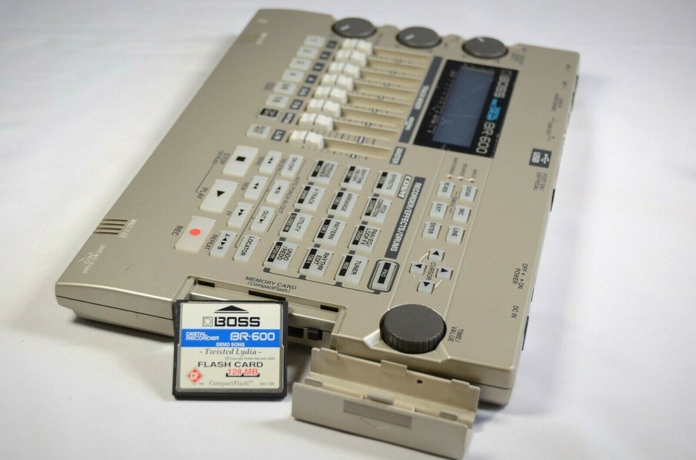 BOSS BR-600 Multi Track Digital Recorder 8 track