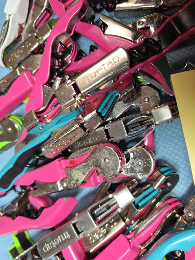 33 TRUETAPS CORKSCREWS LOC JJ17
