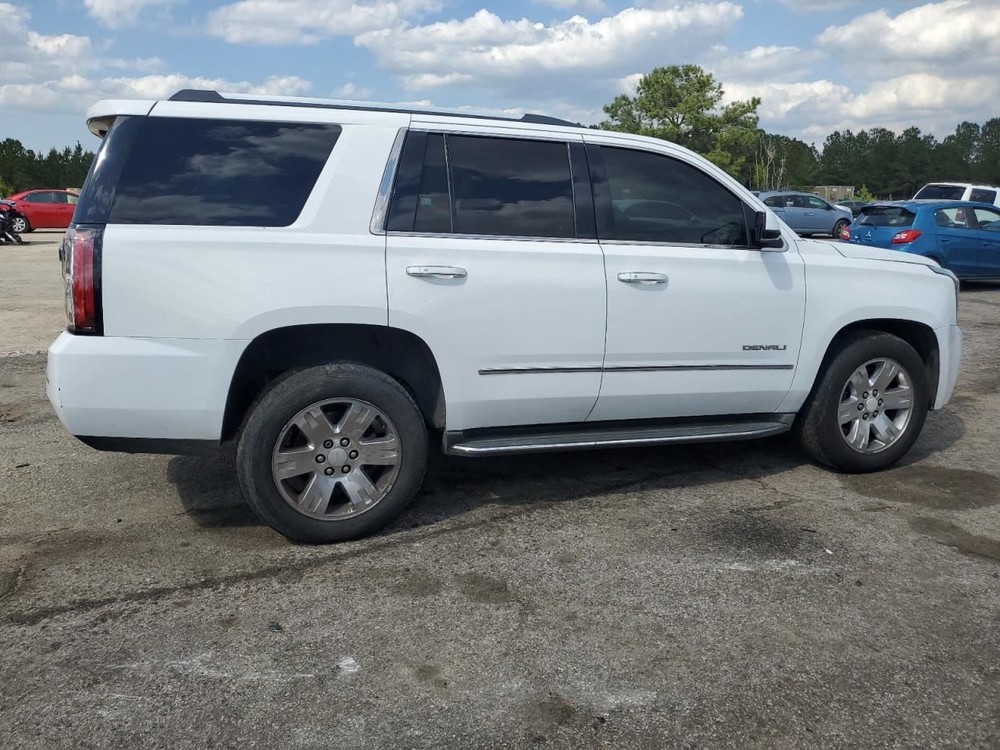 YUKON 2015 Glove Box 4686084