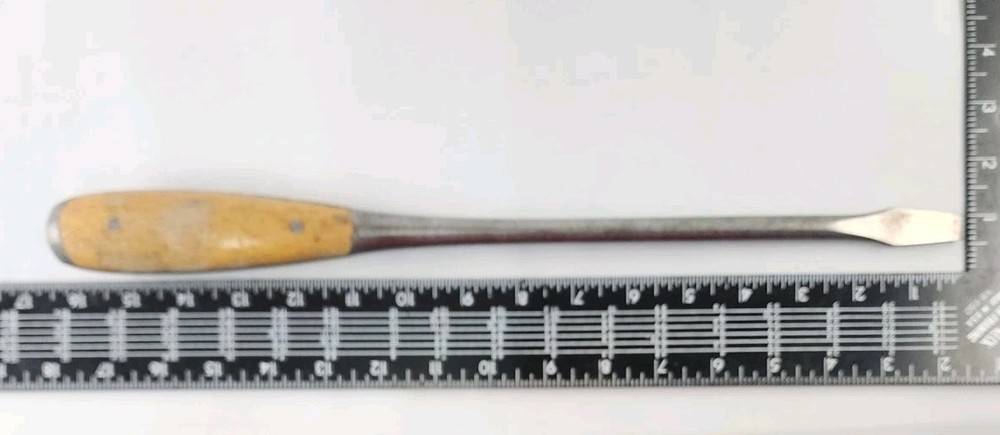Vintage 16" Perfect Handle Screwdriver