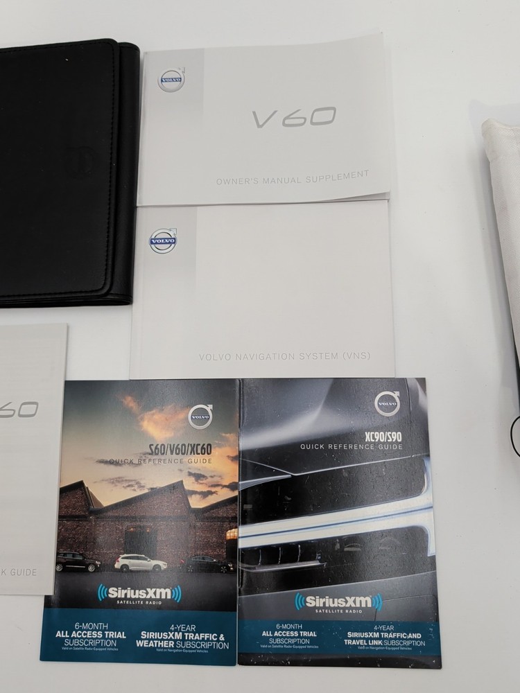 2018 Volvo V60 Owners Manual With Navigation System Plus Case