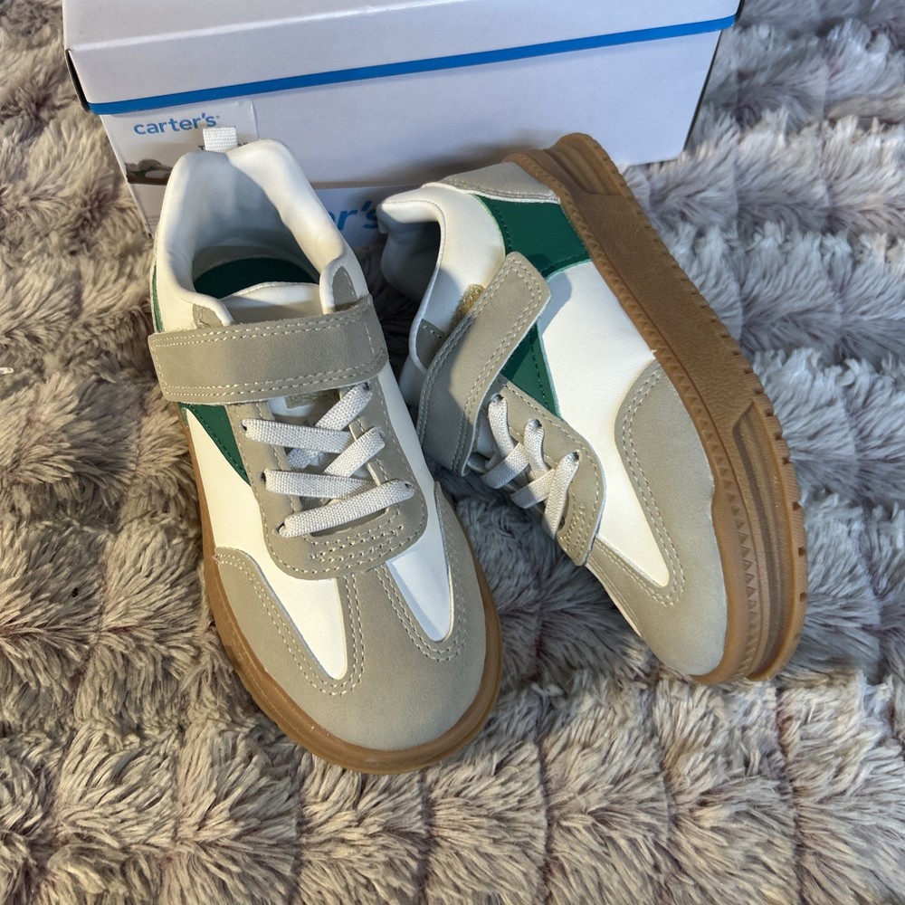 Carter’s Boy Easy On Easy Off Sneakers Size 9