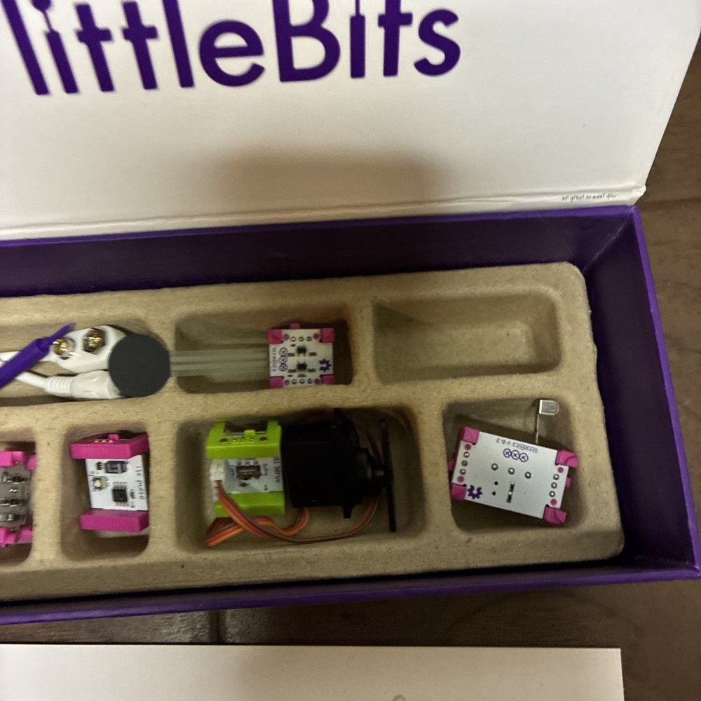Little Bits Premium Kit 14 Bits Modules Magnet Magic STEM Science Parts