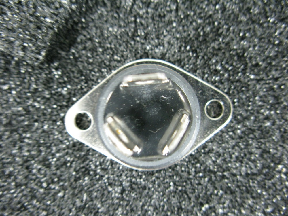 (1) ST MICROELECTONICS BTA25-600A 30A 600V TRIAC PNPN