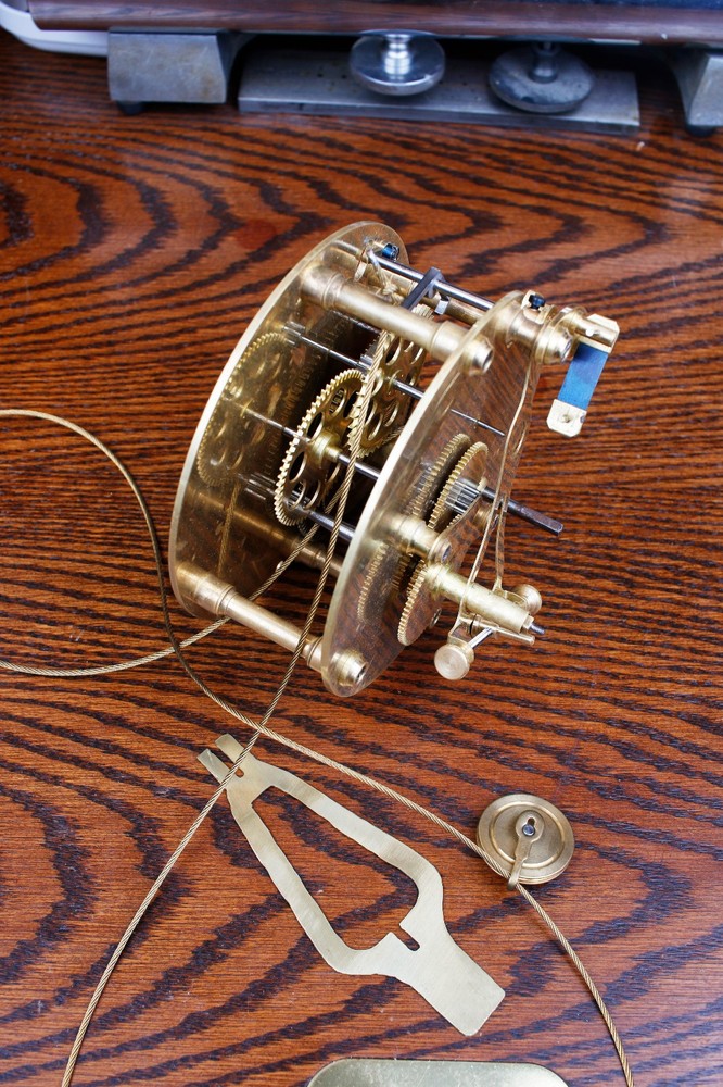 Seth Thomas Regulator # 1 Extra Round Terry Movement Weight Driven Wall Clock