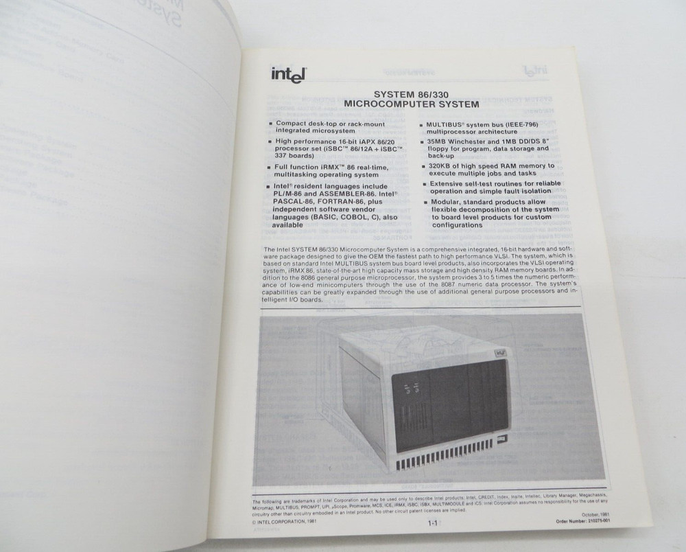 intel Systems Data Catalog 1982 vintage computer book 210299-001