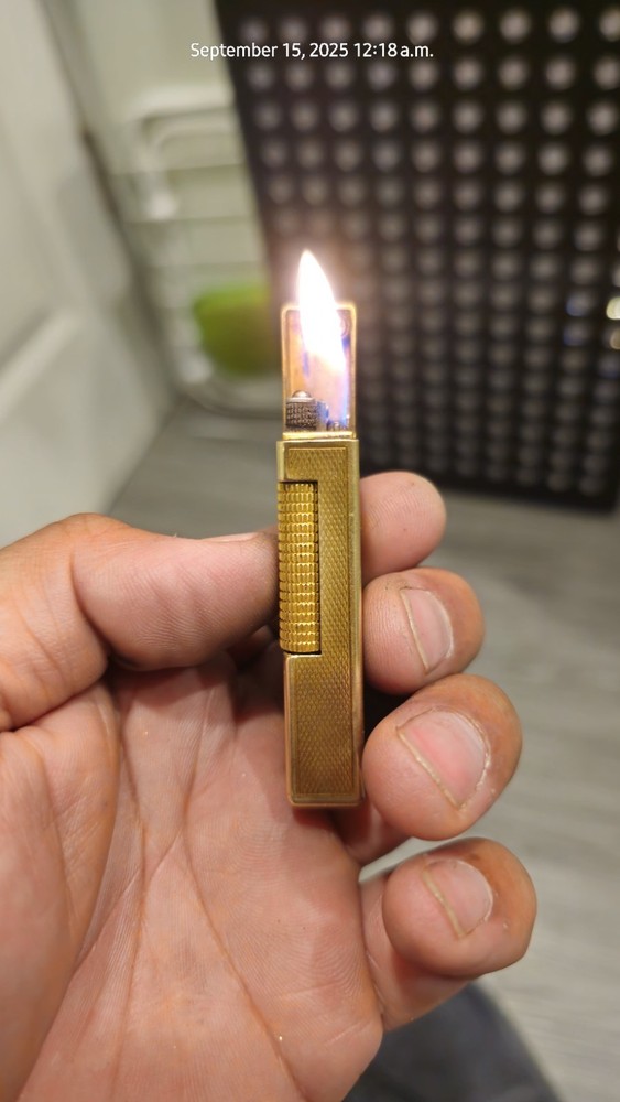 Vintage Alfred Dunhill Rollagas Lighter