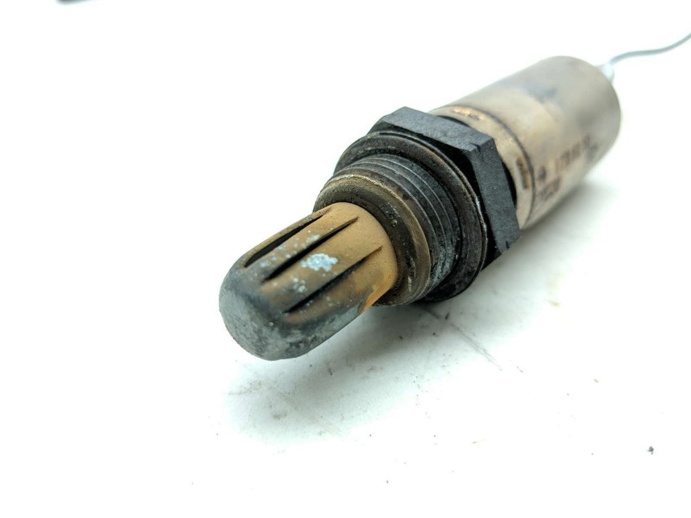 03 04 Buell Lightning XB9S O2 Oxygen Exhaust Sensor