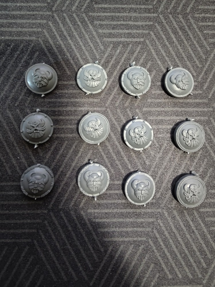 warhammer old world dwarf warrior shield bits