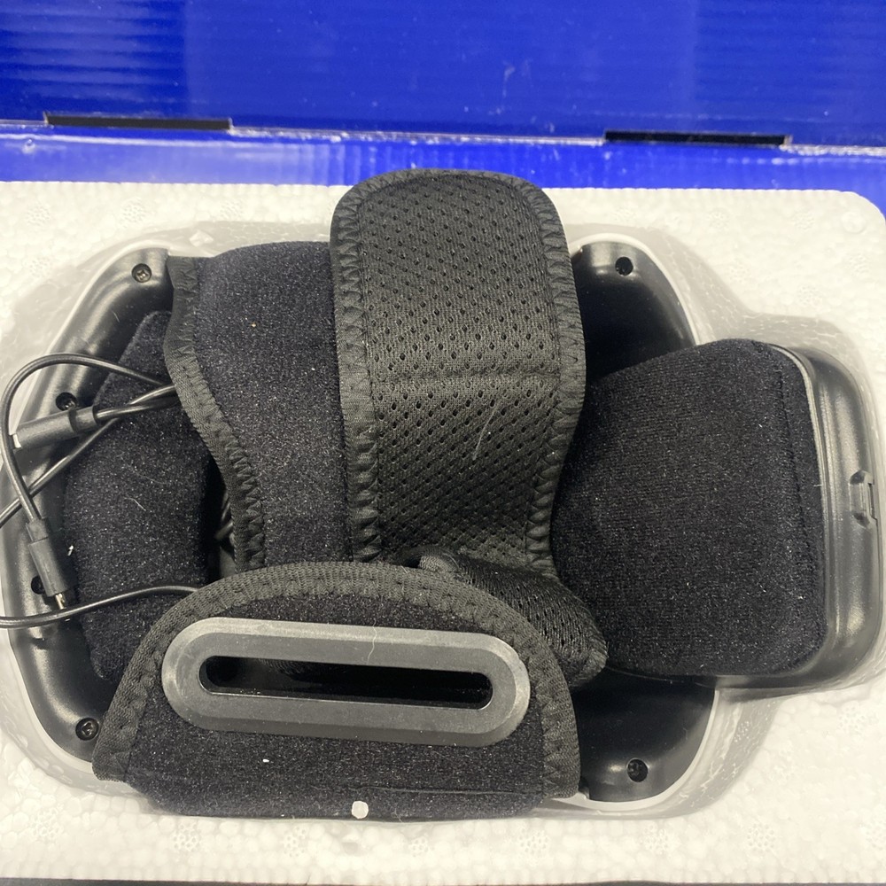 Holoii Knee Massager - Open Box