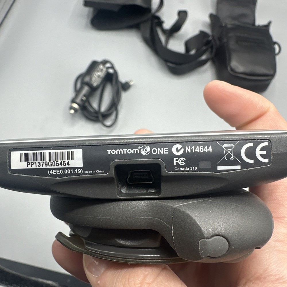 Tomtom GPS Navigation Wide Screen Tested Works -A1A