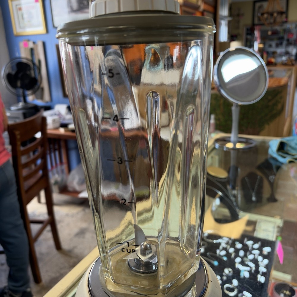 VINTAGE KNAPP MONARCH LIQUIDIZER BLENDER WORKING CONDITION
