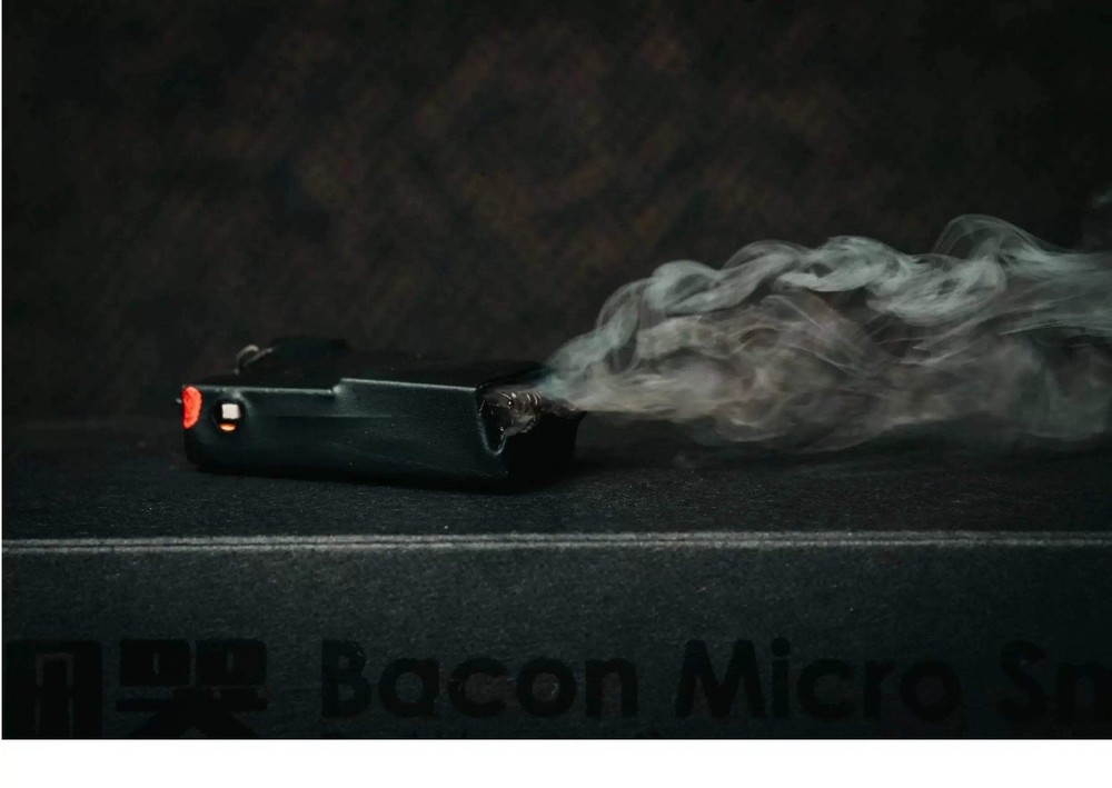 Micro Smoke by Bacon Magic