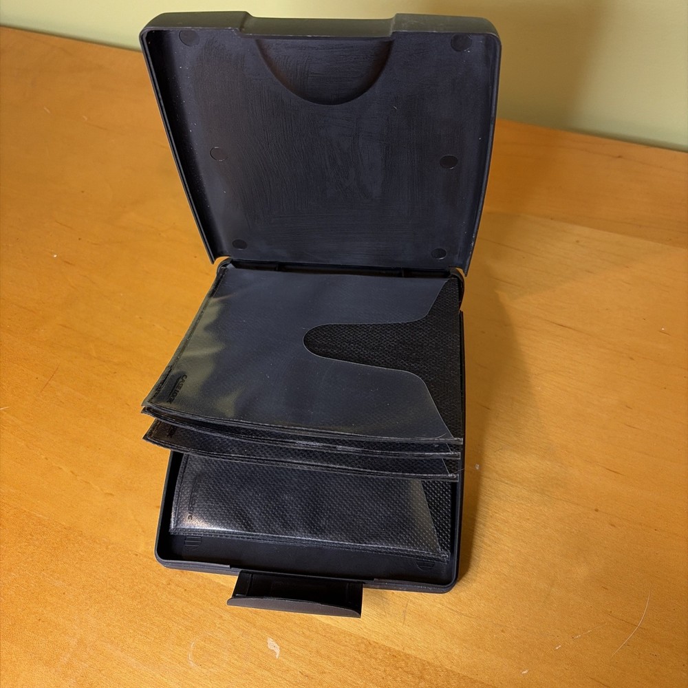 Case Logic 12 Disc CD DVD Plastic Case