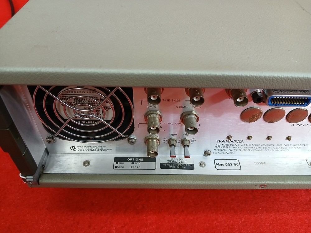 HP 5335A UNIVERSAL COUNTER