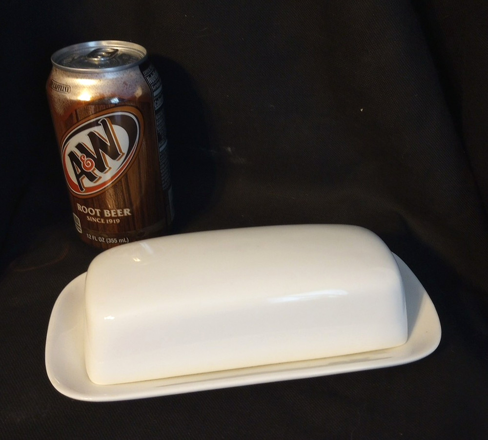 HB White Porcelain Covered Butter Dish Keeper EUC