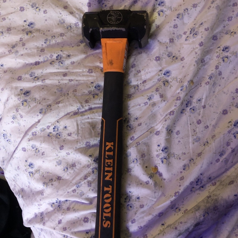 Klein Tools Linesman Milled-face Hammer. 36 Oz