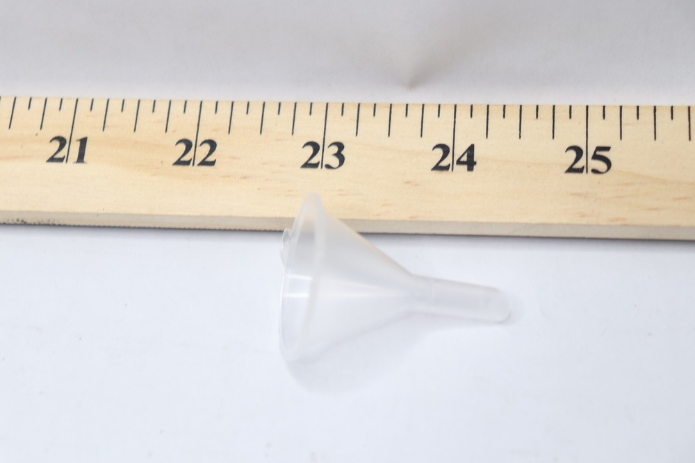 (10-Pk) Funnel Small Plastic 2-1/2" x 3"
