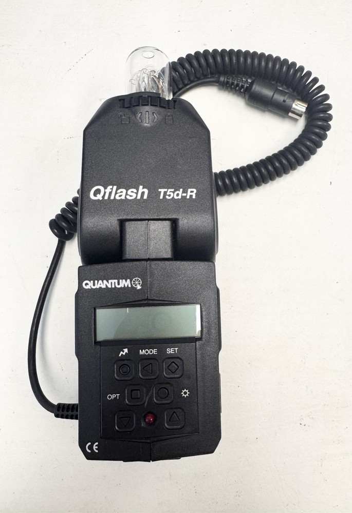 WORKING/READ Quantum Qflash T5d-R with Bulb